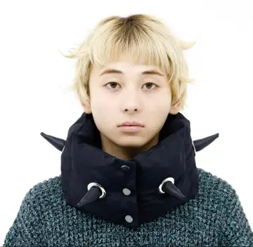 가시 넥워머 Black isecai