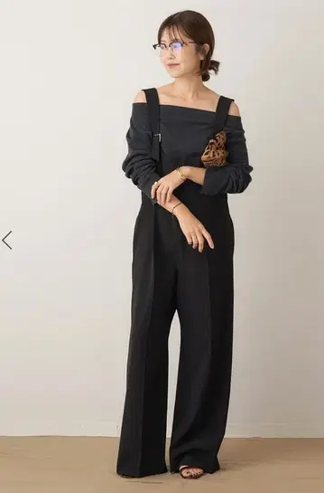 Plage Buckle 살로펫