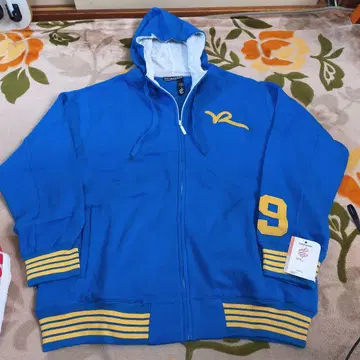 ROCA WEAR 후드 부착 후드티 L 사이즈