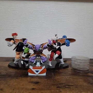 the 출진 기뉴 특전대 풀 컴프 세트