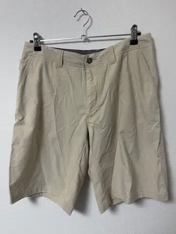 파타고니아 베이지 숏팬츠