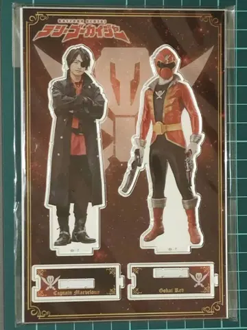 고카이저 아크릴 스탠드 고카이레드/캡틴 마블러스