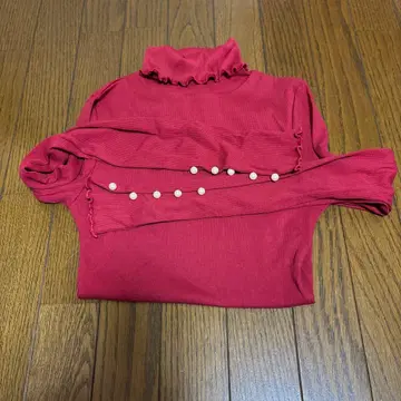 벌스데이 바쉬 펄 장식 상의 레드