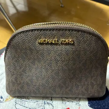 마이클코어스 파우치