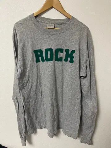 ROCK HARD 그레이 긴팔 티셔츠