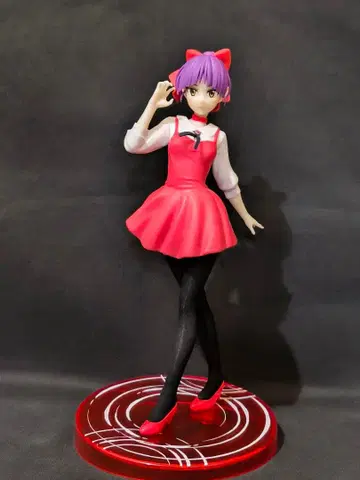 고양이 여자 피규어