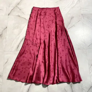 M18280 극비품 스나이델 새틴 프린트 스커트 롱 플레어 꽃무늬