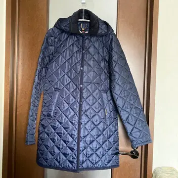 LAVENHAM 네이비 퀼팅 자켓