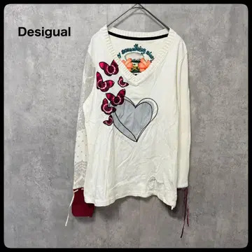 Desigual 데시구알 하트 나비 자수 티셔츠 긴팔 티셔츠