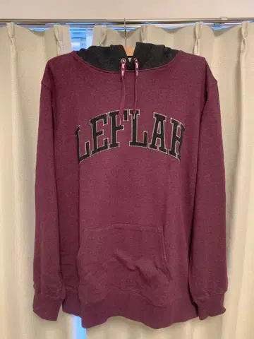 LEFLAH 후드 부착 버건디 후드티