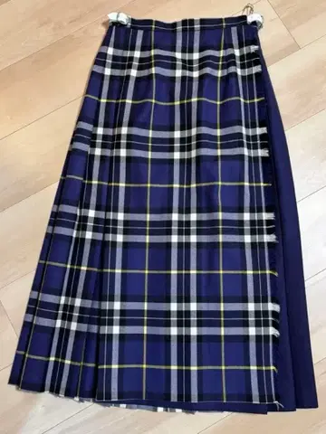 O'NEIL of DUBLIN 퀼트 플리츠 스커트