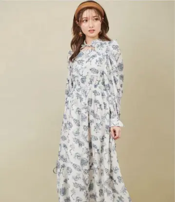 엘르 셰리 드 모드 꽃무늬 롱 원피스 브랜드