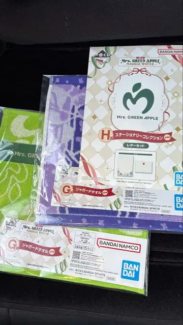 Mrs. GREEN APPLE 자카드 타월 외 제일복권