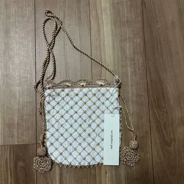 [ 미사용 ] 누키테파 숄더백 화이트