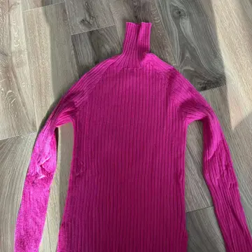 리브 편직 터틀넥 긴팔 상의 핑크