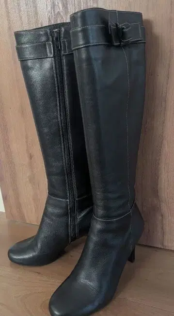 스트로베리 필드 블랙 가죽 힐 롱 부츠 24cm