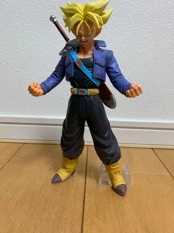 제일복권 드래곤볼 트렁크 피규어