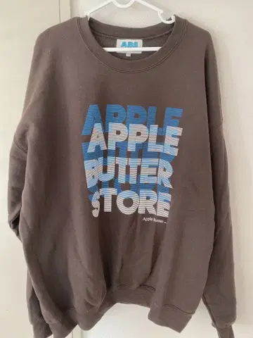 Apple butter store 맨투맨