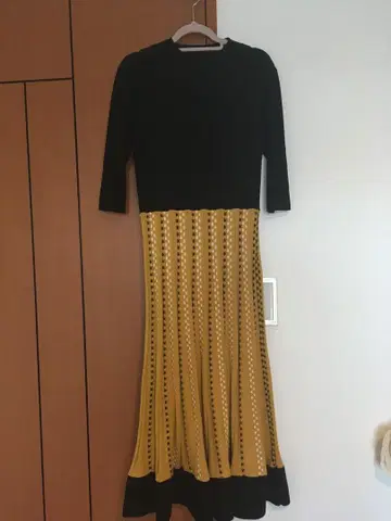 FRAY I.D 프레이 아이디 컬러 블록 플리츠 원피스