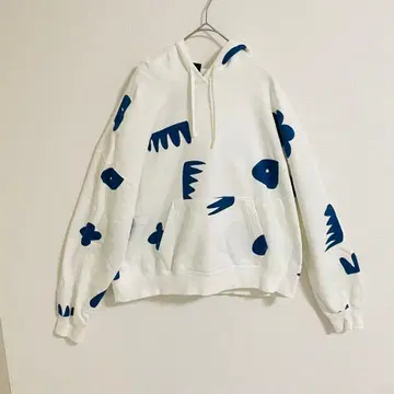 화이트 네이비 추상 무늬 후드티