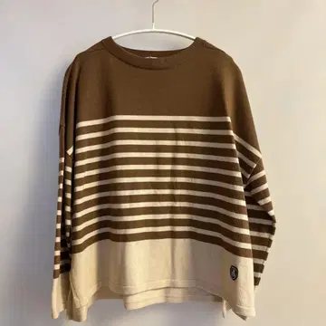 오르치발 보트넥 풀오버 니트