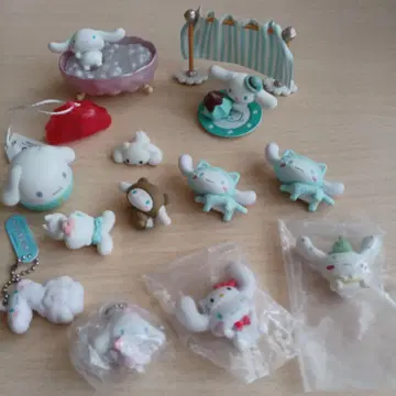 산리오 시나모롤 피규어 키체인