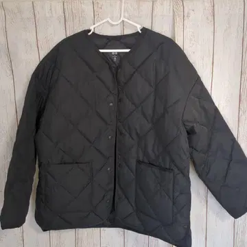 유니클로 퍼프 테크 릴랙스 자켓