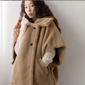 플리스 보아 본초 코트 베이지