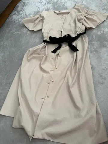 질 스튜어트 베이지 셔츠 원피스 사이즈 4