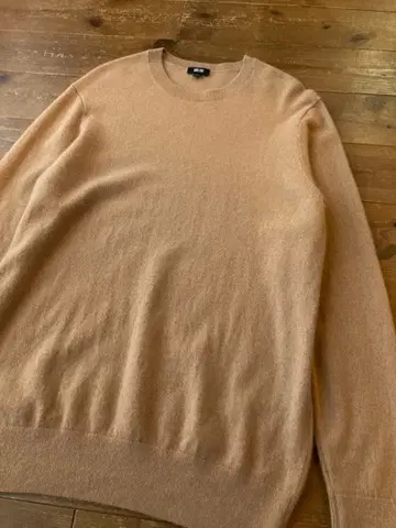 새상품급 UNIQLO 유니클로 캐시미어 100% 크루넥 니트 스웨터 L
