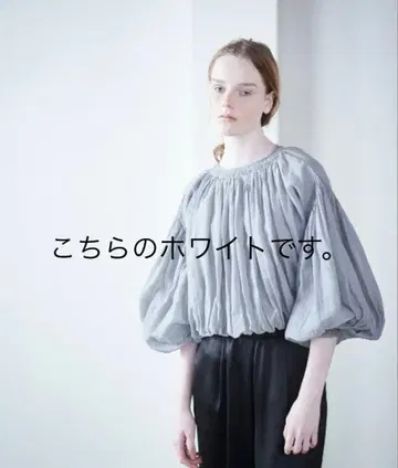 정가 25,300엔 마릴린 문 볼륨 개더 벌룬 블라우스