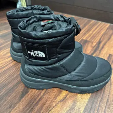 THE NORTH FACE 블랙 숏부츠