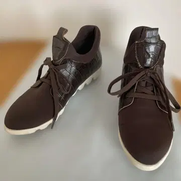 힐즈아베뉴 23cm 스니커즈 슬립온