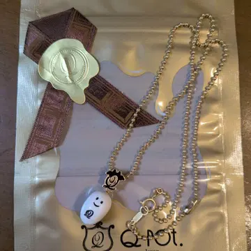 Q-pot. 유령 목걸이 미니