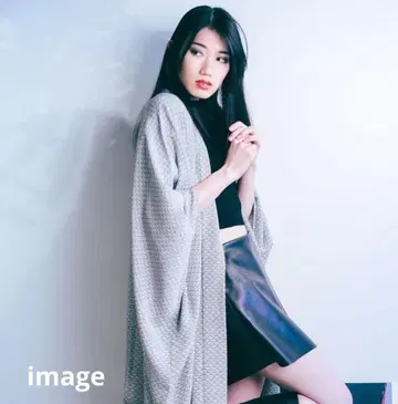 KIMONO MODERN 미야비우타(-UTA) 겉옷 2장 세트