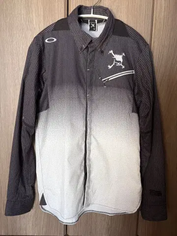 Oakley 남성용 셔츠 M 그라데이션