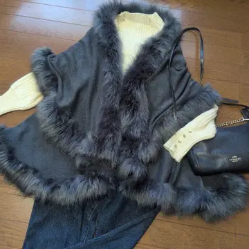 그레이 퍼 판초