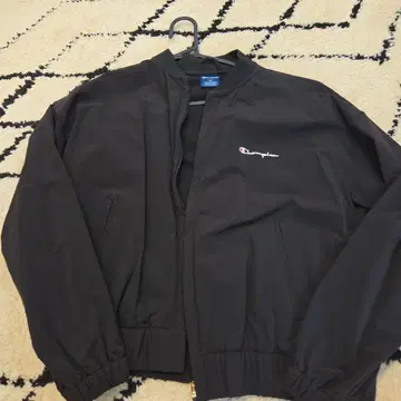 Champion 블랙 점퍼 M 사이즈