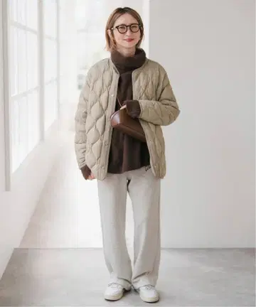 TAION / 타이온 *Spick 별주 퀼팅 블루종