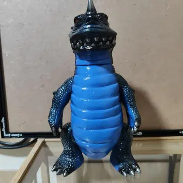 D.B.T.H TOYS 괴수 니르바