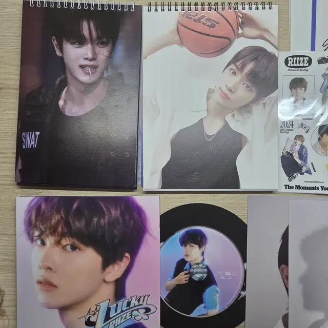 라이즈 성찬 럭키 개인반 앨범 양도