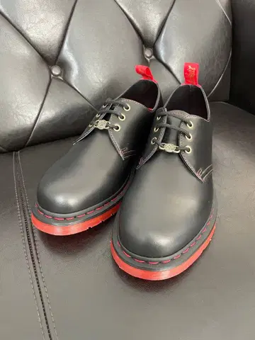Dr.Martens YEAR OF THE RABBIT 2023 28cm