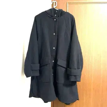 [ 아메리칸 홀릭 ] 후드 부착 롱 코트