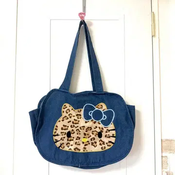 헬로키티 레오파드 무늬 빅 페이스 백