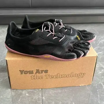 새상품 Vibram FiveFingers 실내외 운동 러닝화 23cm