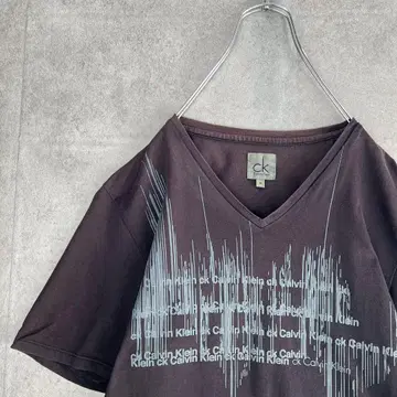 Calvin Klein 캘빈클라인 ( M ) V넥 디자인T셔츠 반팔