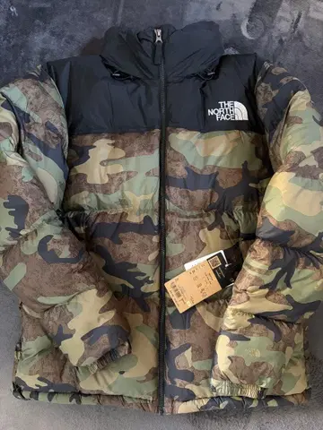 새상품 THE NORTH FACE 눕시 카모플라쥬 다운 자켓