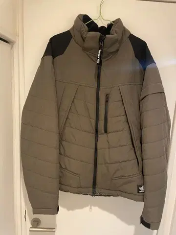 BURTLE 다운 자켓 XXL 그레이/블랙