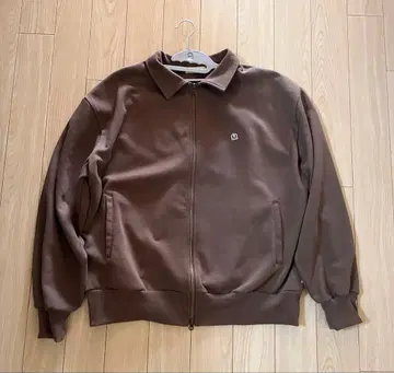 브라운 집업 트레이닝복