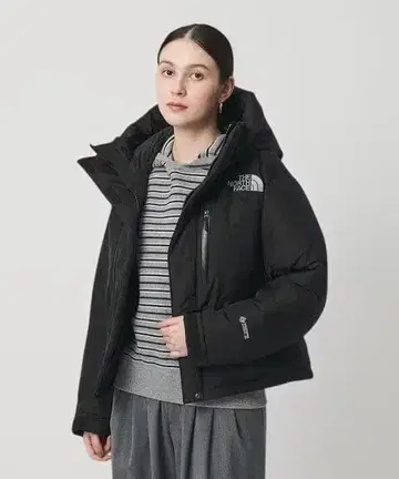 THE NORTH FACE 숏 바르톨로 라이트 자켓